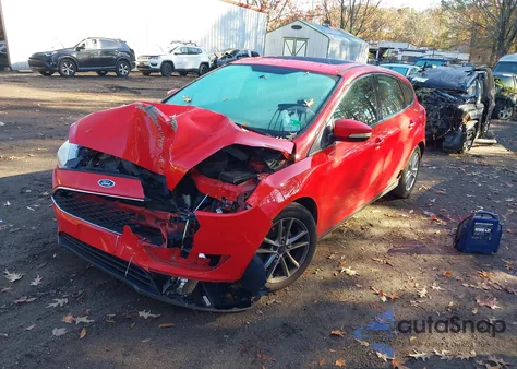 2016 Ford Focus Se из США, поврежденный, VIN 1FADP3K26GL240620